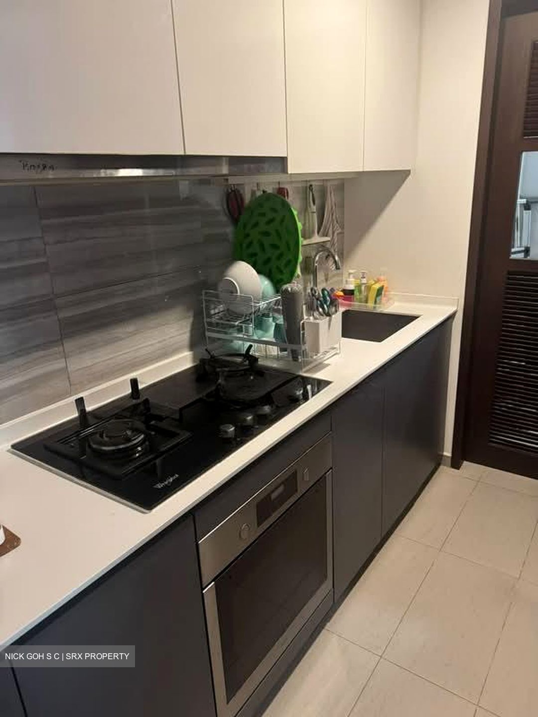 The Brownstone (D27), Condominium #588754001